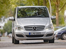 Фото Mercedes-Benz Viano  №12